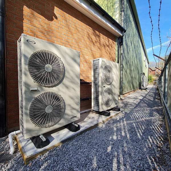 Grant Aerona³ Air Source Heat Pump Installation